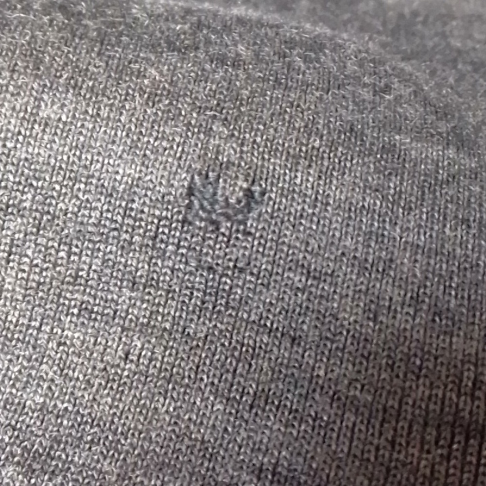 Soft Surroundings Heavy Weight Long Sleeve V Neck Gray With Black Velvet Trim Lg - Picture 6 of 10
